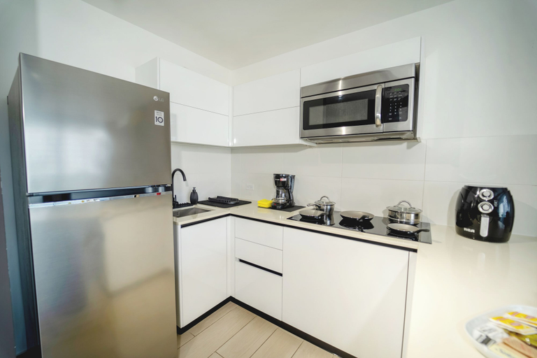 Private kitchen 3, Living 73 Panamá by Boutique Apartments, Panamá