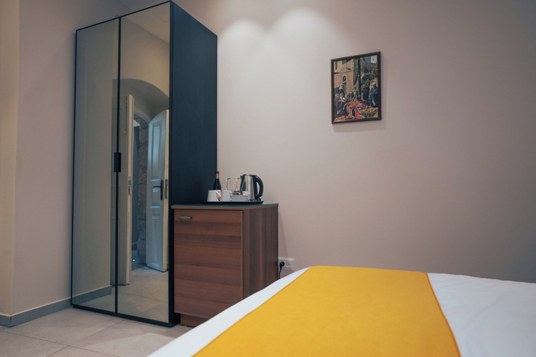 Room 5, Roots Boutique Hotel