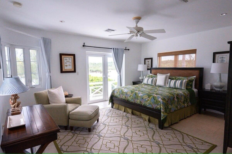 Bedroom 2, Middle Cay Estate 7 Bedroom Estate