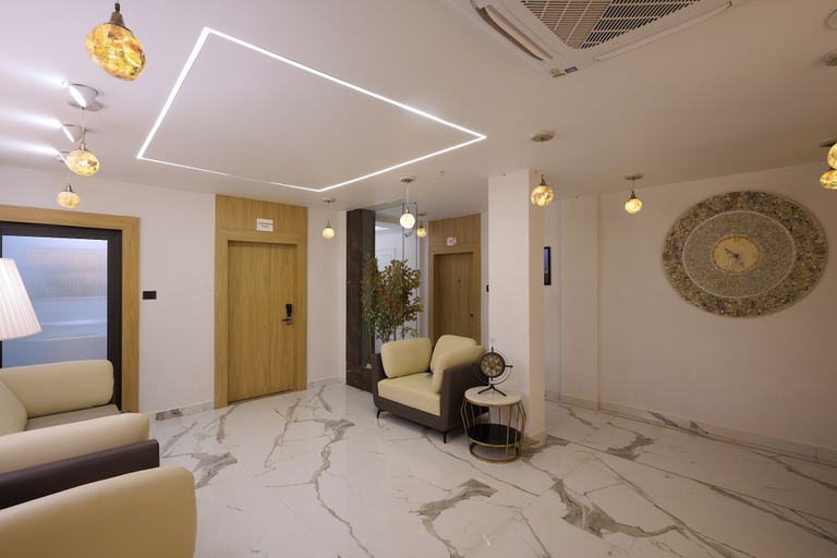 Lobby sitting area, Voyage Eastin Suites, Papum Pare