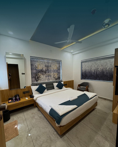 Room 3, Hotel The Premier Dwarka, Devbhumi Dwarka
