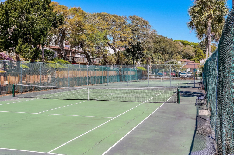 Sport court 3, 2622 Forest Ridge #c2 3 Bedroom Condo, Nassau