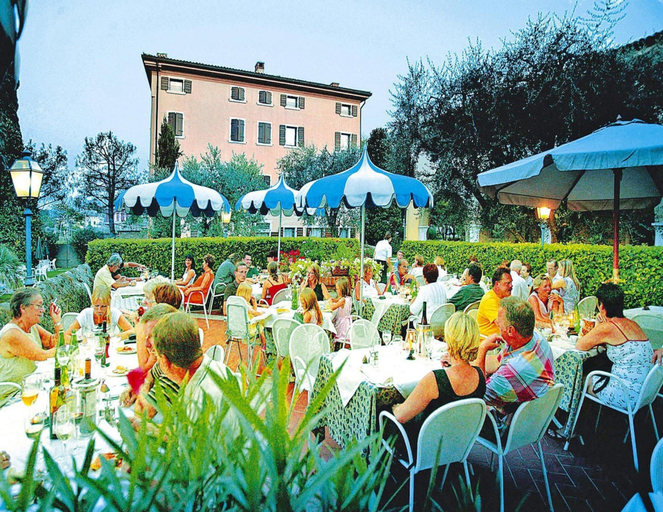 Outdoor dining 5, Residence La Filanda in Costermano, Verona