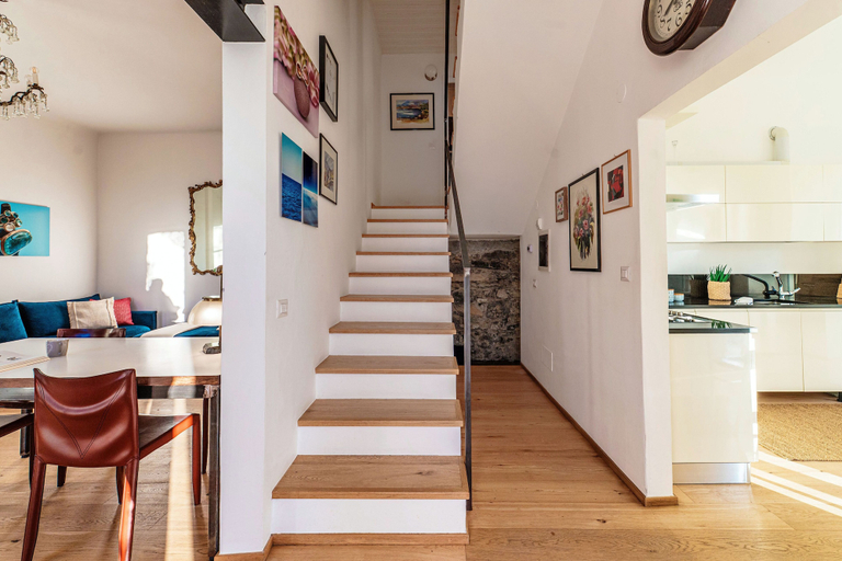 Handrails in stairways 2, Villa Rocawood, Como
