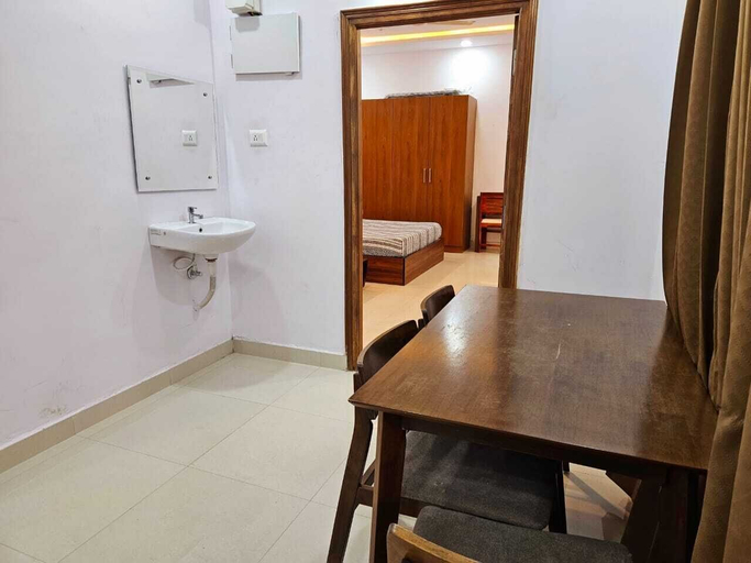 Dining 2, Crescent Stays Madhapur, Hyderabad