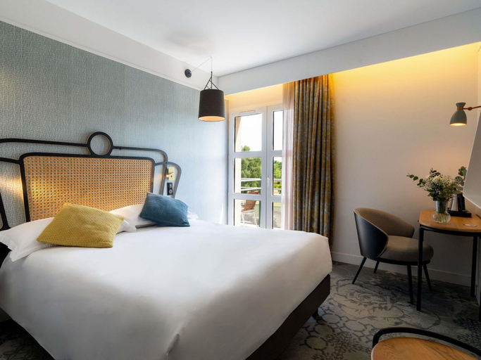 Bedroom 4, Mercure Orléans Portes de Sologne Hotel, Loiret