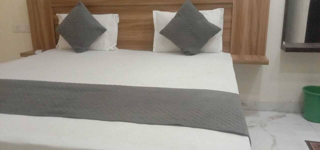 Living area, Om Guest House Lucknow, Lucknow