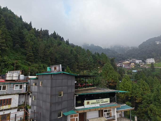 Exterior 2, DALLAS EXPRESS HOTEL, Dehradun