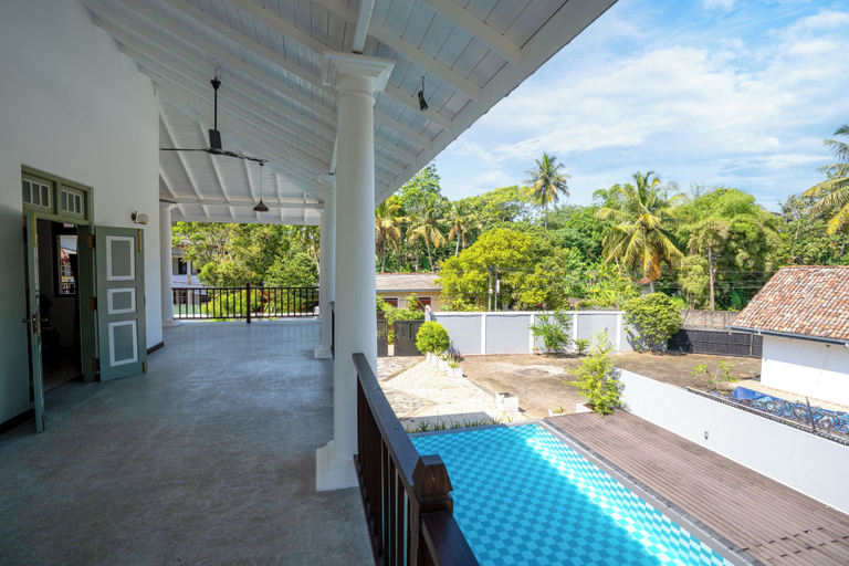 Balcony, Amara Chairmans Bungalow, Balapitiya