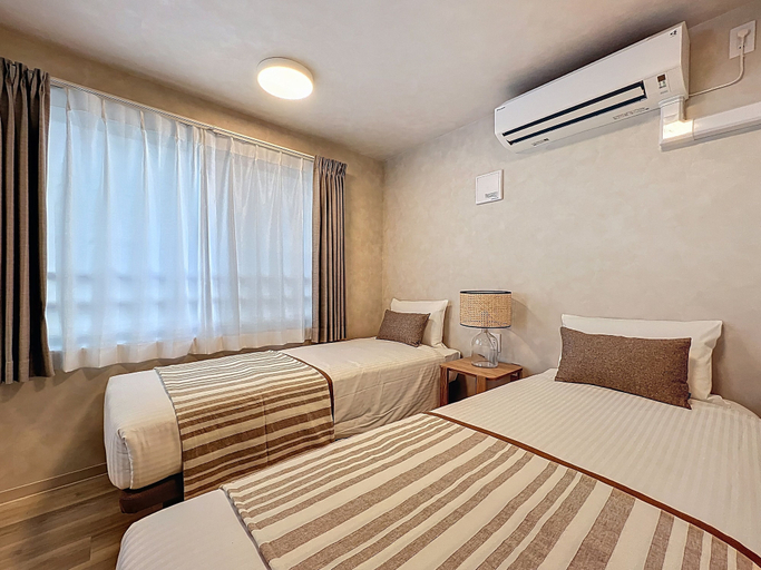 Room 1, Viento Ikebukuro, Toshima