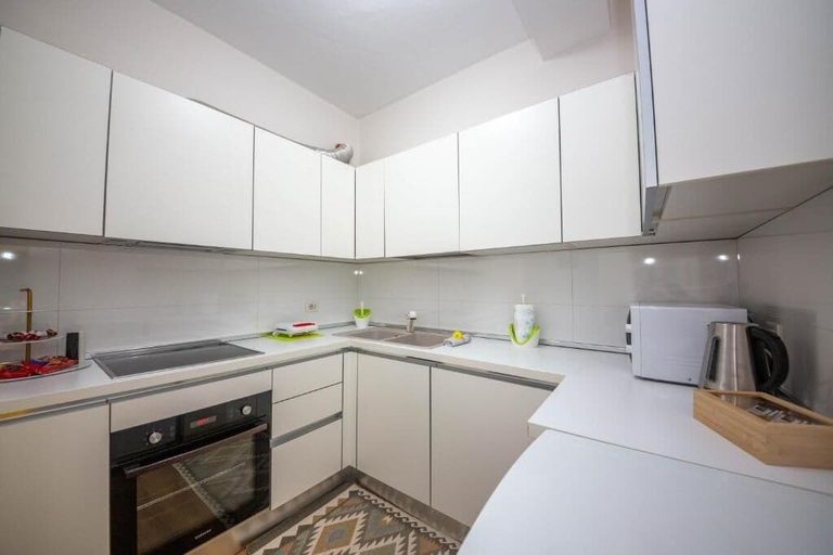 Private kitchen 2, Tirana Sweet Apartments by TS, Tiranës