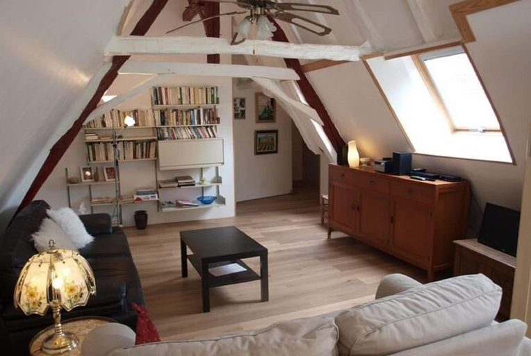 Living room 4, Lovely Cottage in Peyzac-le-moustier With Terrace, Dordogne