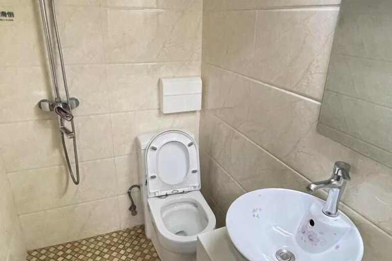 Bathroom 3, Hengtong Hotel, Anqing