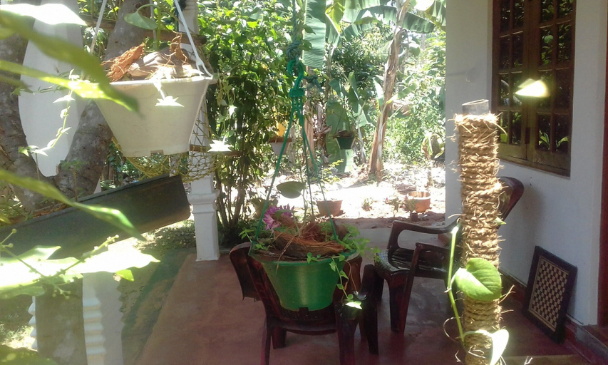 Living area 5, Elephant Safari Lodge, Hingurakgoda