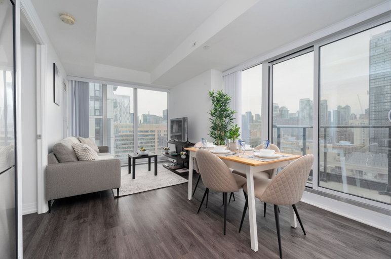 Living area 4, Guestilo Residence, Toronto