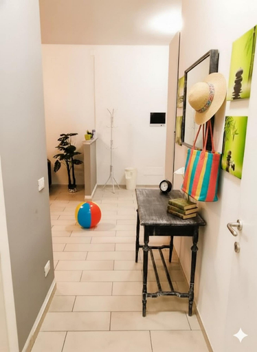 Hallway, Casa Spiaggia D'Oro, Imperia
