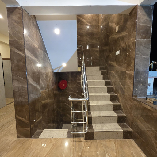 Staircase 2, Hotel Raja Grand, Tiruvannamalai