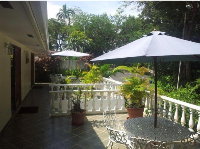Terrace/patio, Hibiscus House Bed and Breakfast, Balboa