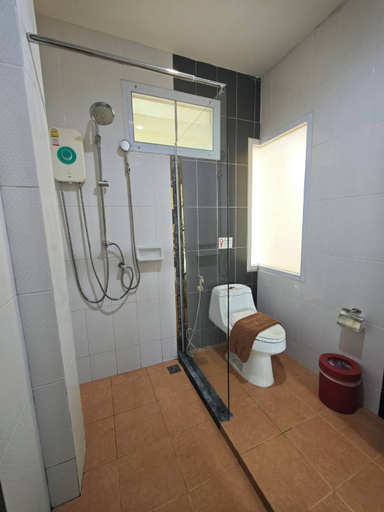 Bathroom 5, Park & Pool Resort, Muang Nong Khai