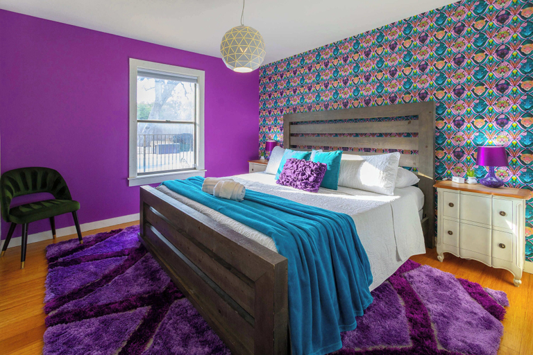 Room 3, Jungle Haven, Heated Pool, Fun for 12, Blanco