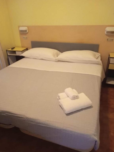 Bedroom 5, Hotel Bonaria sul mare, Rimini