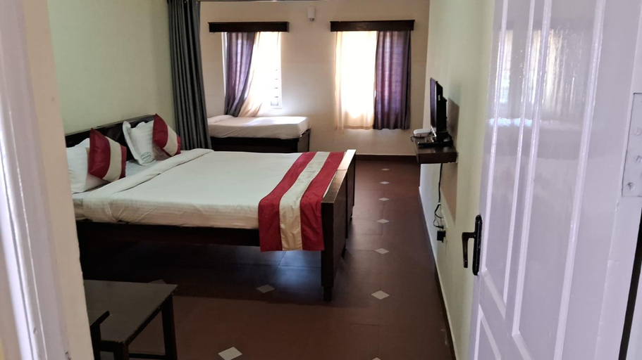 Bedroom 2, Bruton resorts, Dindigul