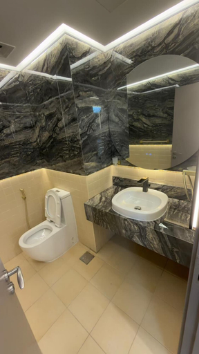 Bathroom 4, Highend Bahar Ultra Luxury Stay, Dubai
