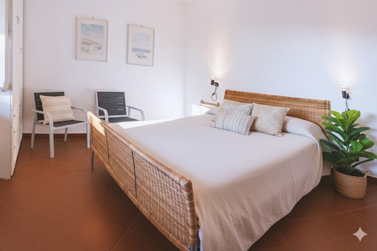 Bedroom 3, Villa Ponzio, Imperia