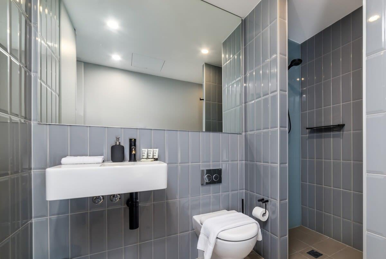 Bathroom 3, Stunning 1BR Apartment with Water Views, Canberra