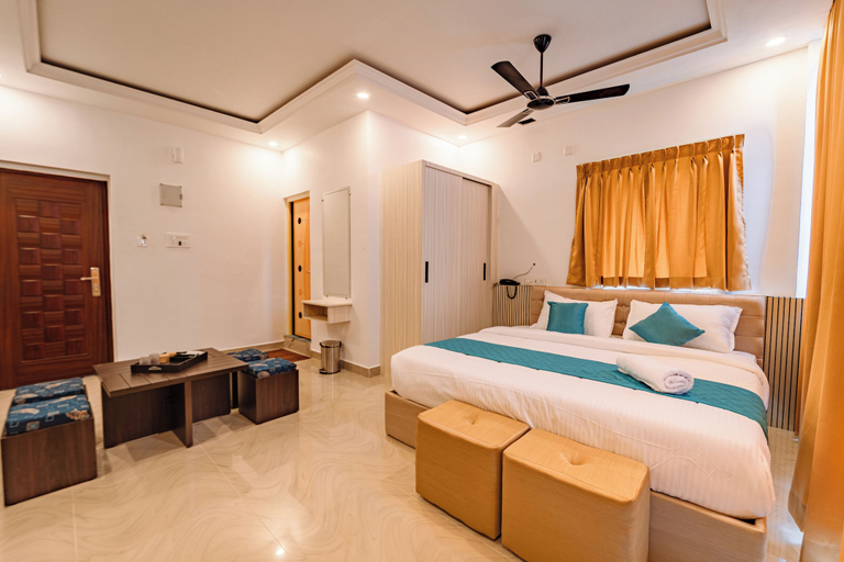 Room 4, Priya Residency Pondicherry, Viluppuram