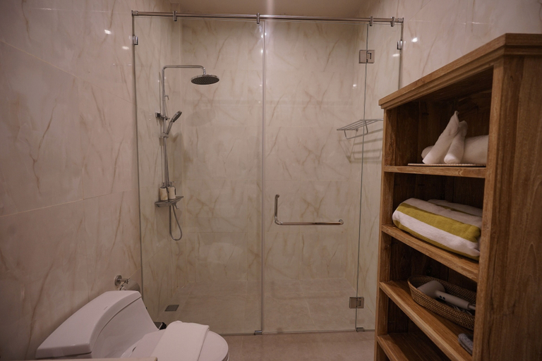 Bathroom 5, Gilded Palms Villa, Ubud Payangan, Bali, Gianyar