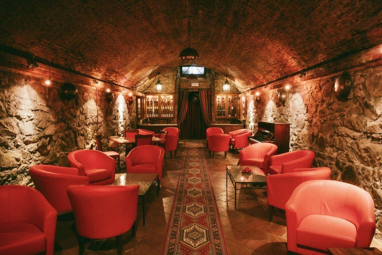 Food & Drinks 3, Fattoria Degli Usignoli, Florence