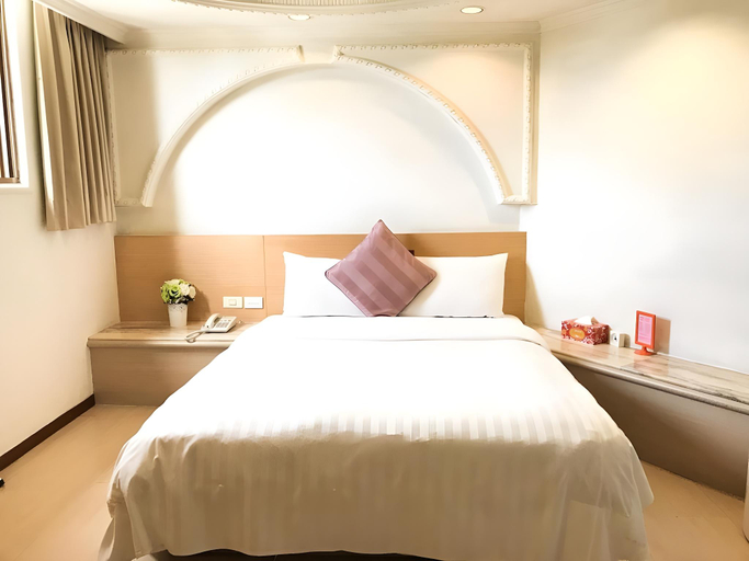 Bedroom, Fu Chang Hotel, Taipei City