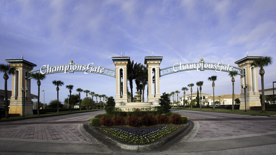 Exterior & Views 2, 2BR Condo, Champion'sgate w Resort Access, Disney, Osceola