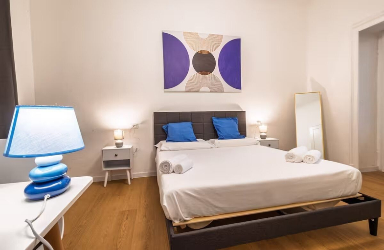 Room 4, [Modern] 2BR/2BA • Metro Access • 12min Duomo, Milano