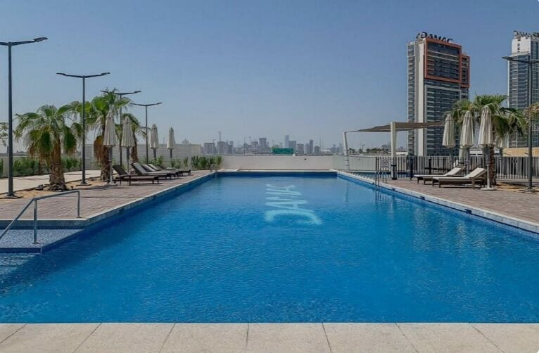 Sport & Beauty, Nasma Holiday Homes - DAMAC Hills Artesia Tower C, Dubai