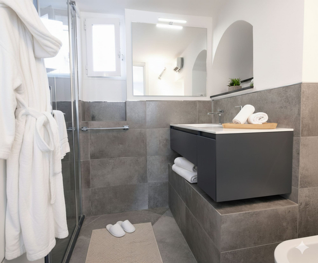 Bathroom, Appartamento terrazza belvedere, Imperia