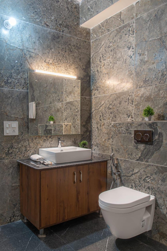 Bathroom 2, The hill crest kasauli, Solan