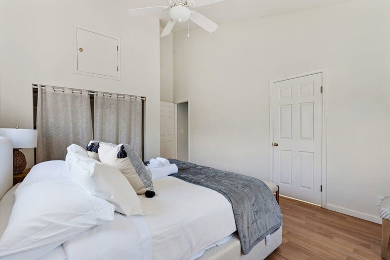 Bedroom 3, @ Marbella Lane - Home With Majestic Ocean Views, San Mateo