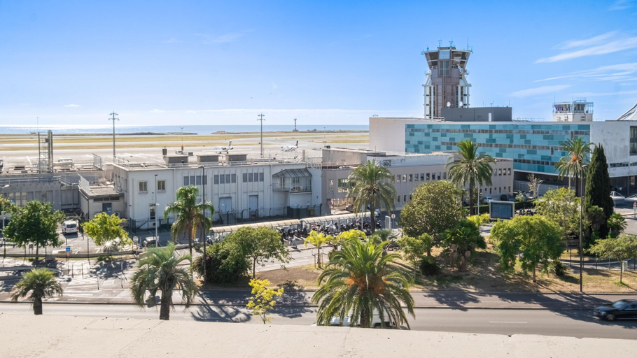Exterior & Views 2, Campanile PRIME - Nice Airport, Alpes-Maritimes