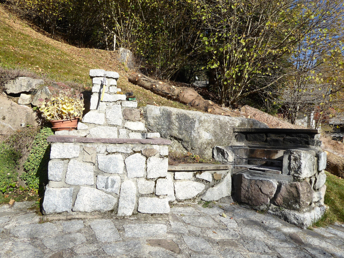 BBQ/picnic area, Baita Genzianella, Trento