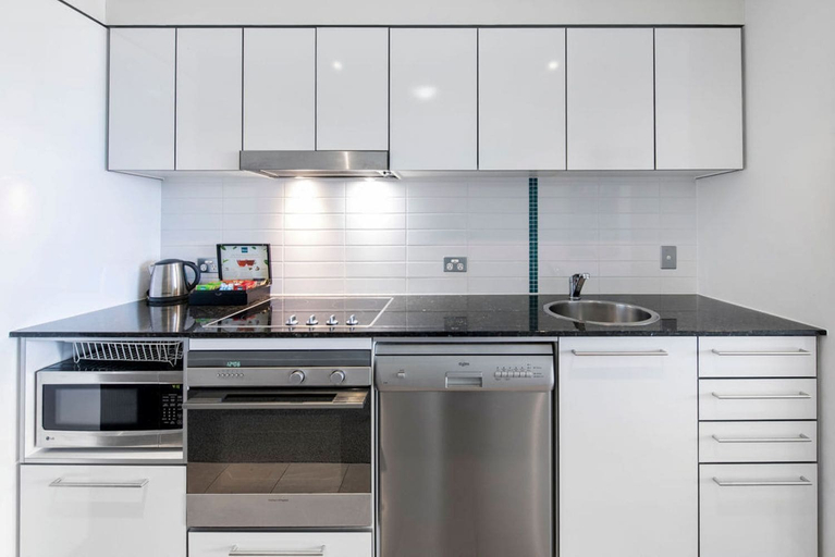 Private kitchen 2, Sierra Broadbeach - West Hinterland View, Gold Coast