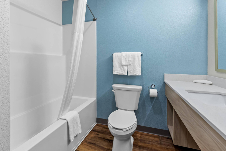 Bathroom 4, WoodSpring Suites St Peters-OFallon, Saint Charles