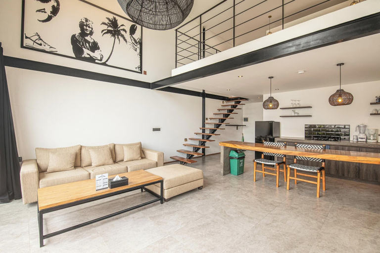 Others 5, Loft 2 App, Badung
