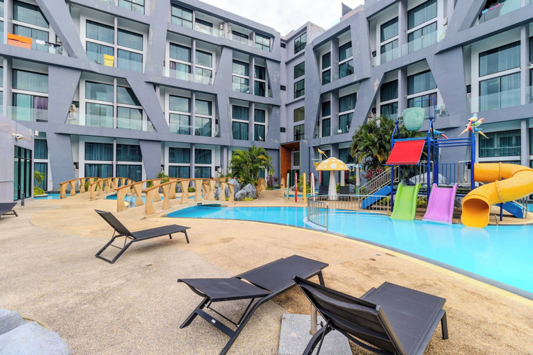 Pool 3, Utopia Naiharn unit B405 C248, Pulau Phuket