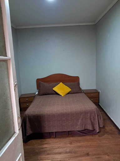 Bedroom 4, HOSTAL PUERTO LOUNGE, Valparaíso