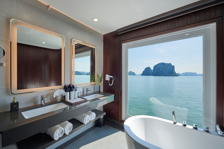 Bathroom 3, Paradise Legacy Cruise Halong, Hạ Long
