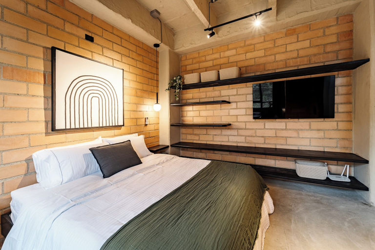 Room 5, Otalu Suites, Medellín