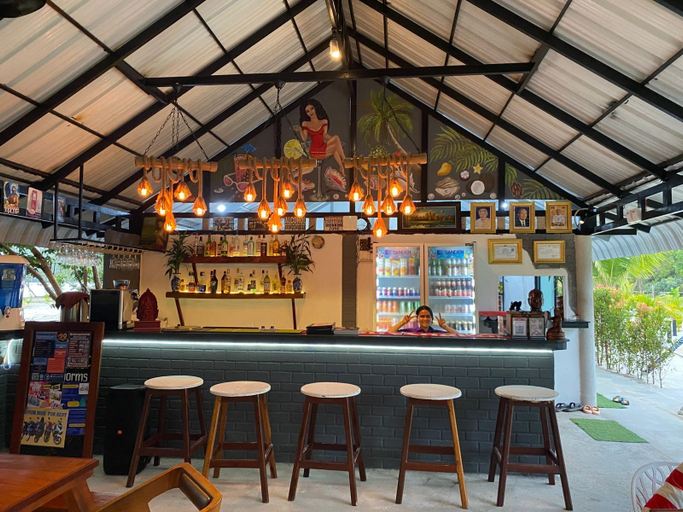 Food & Drinks 4, White Beach Hostel, Sihanoukville
