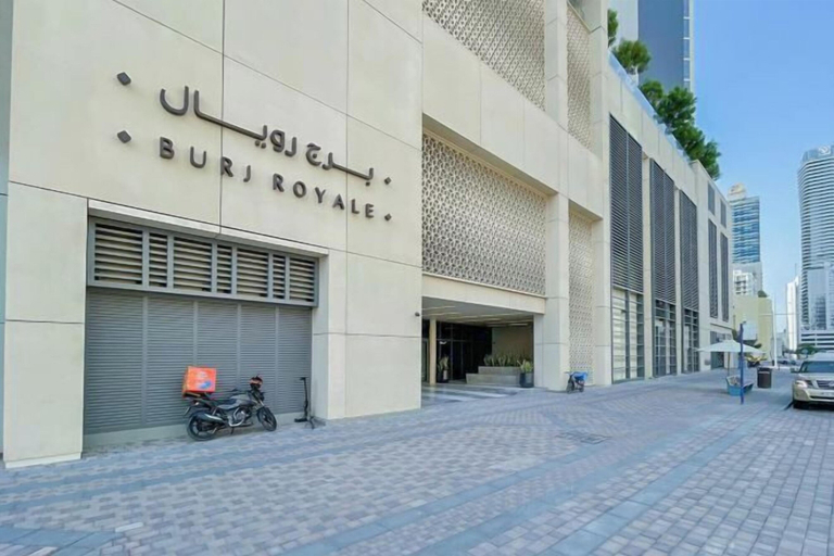 Exterior 3, bnbme Chic Apt w/ Balcony, 5 min to Burj Khalifa, Dubai